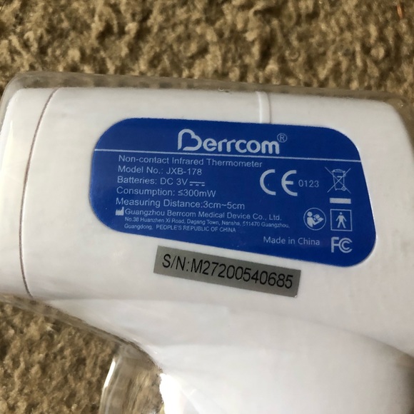 NEW Berrcom Non-contact Infrared Thermometer - Picture 16 of 16